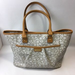 Calvin Klein Signature Tote